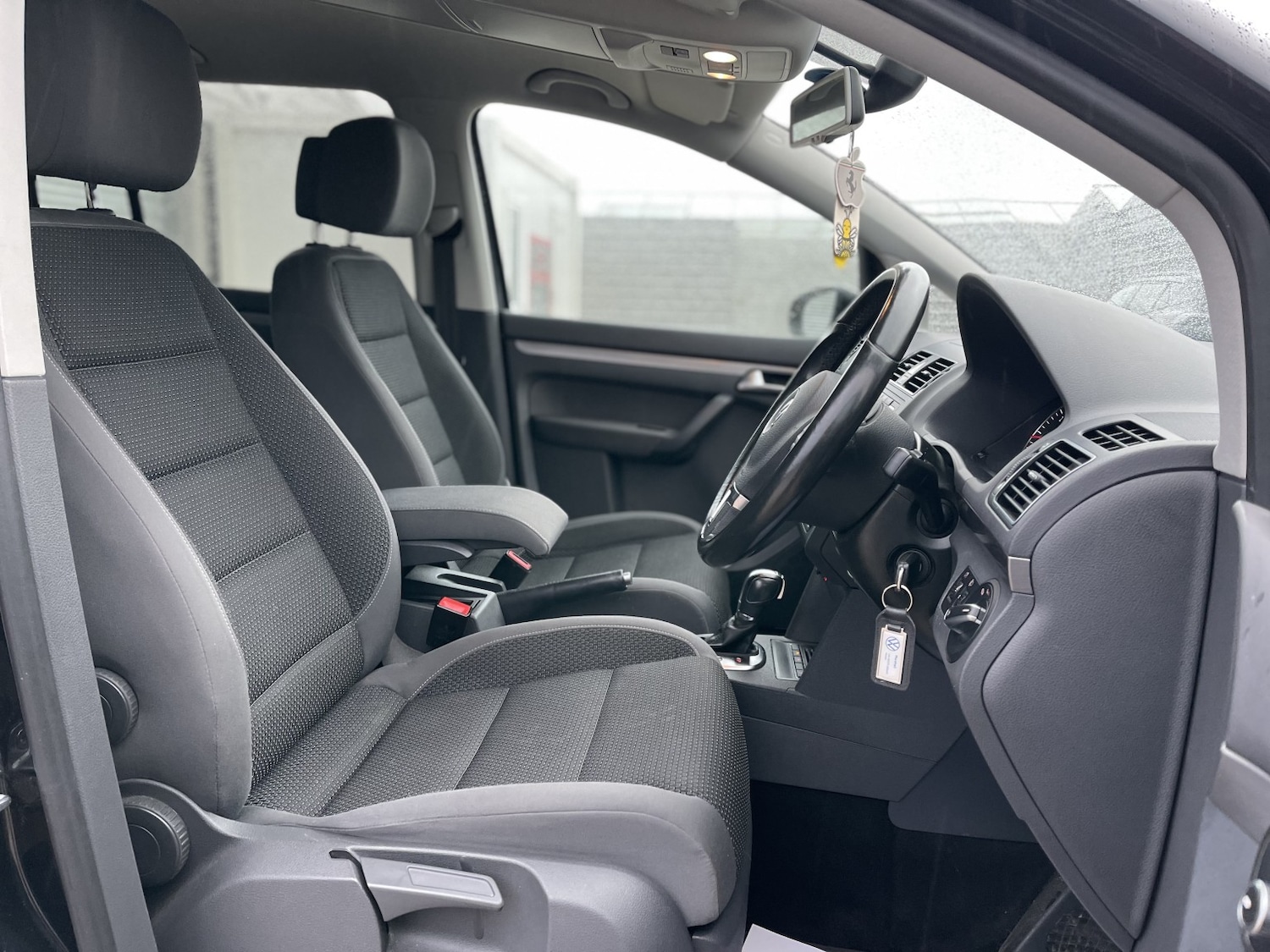 Used Volkswagen Touran 2013 for sale - 77465804: Photo 55