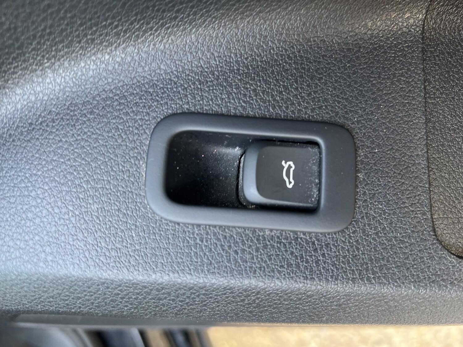 Used Audi Q2 2018 for sale - 78176141: Photo 44