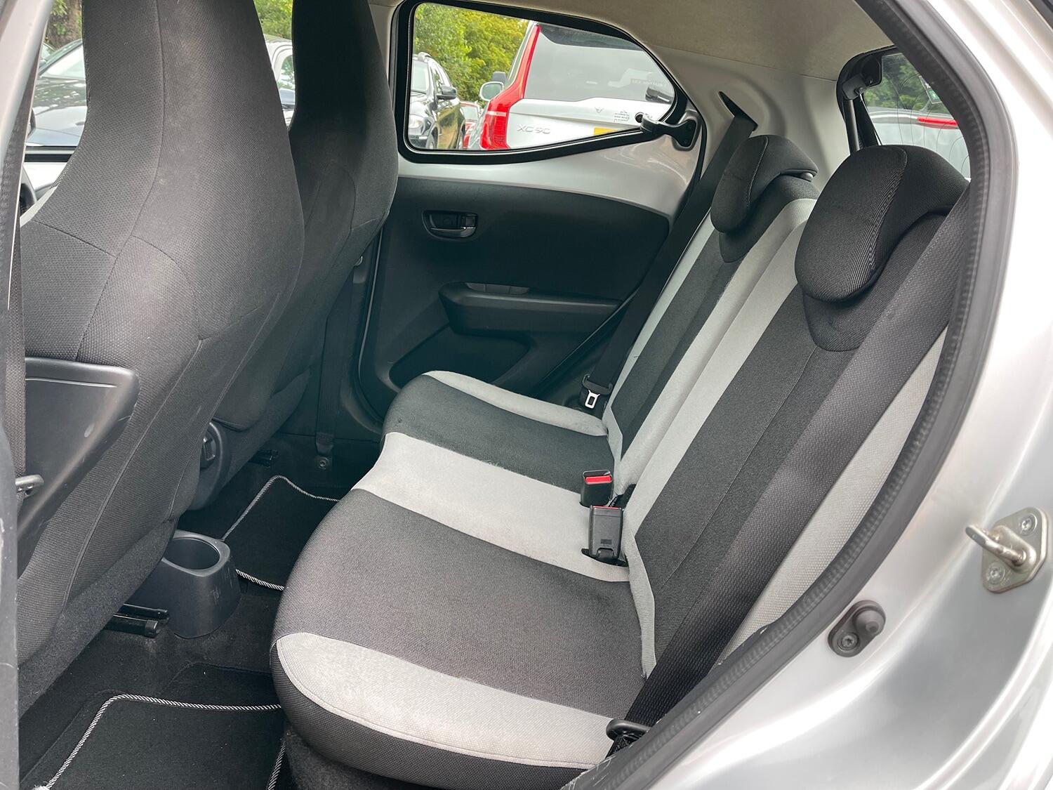 Used Toyota AYGO 2016 for sale - 77270993: Photo 36