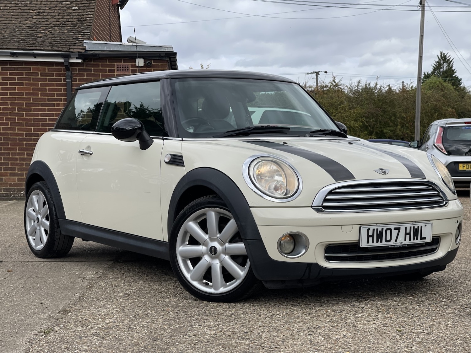 Used MINI Hatch 2007 for sale - 76974331: Photo 2
