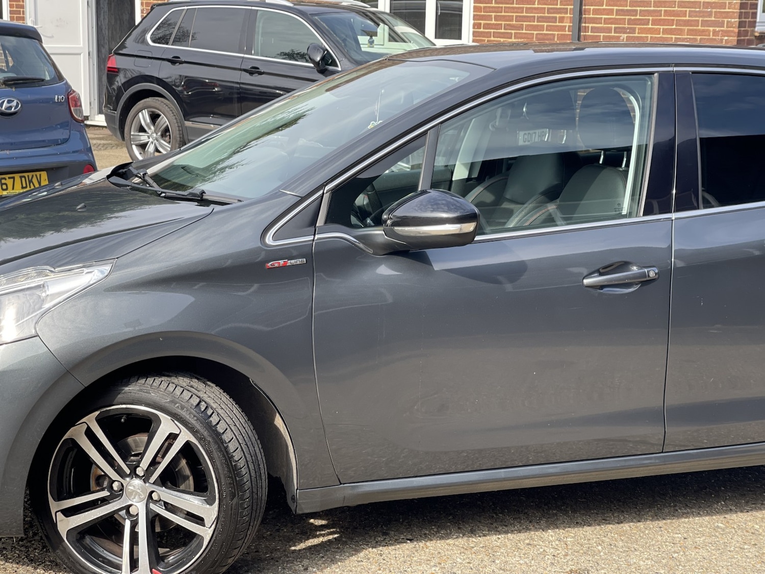 Used Peugeot 208 2016 for sale - 77981819: Photo 10