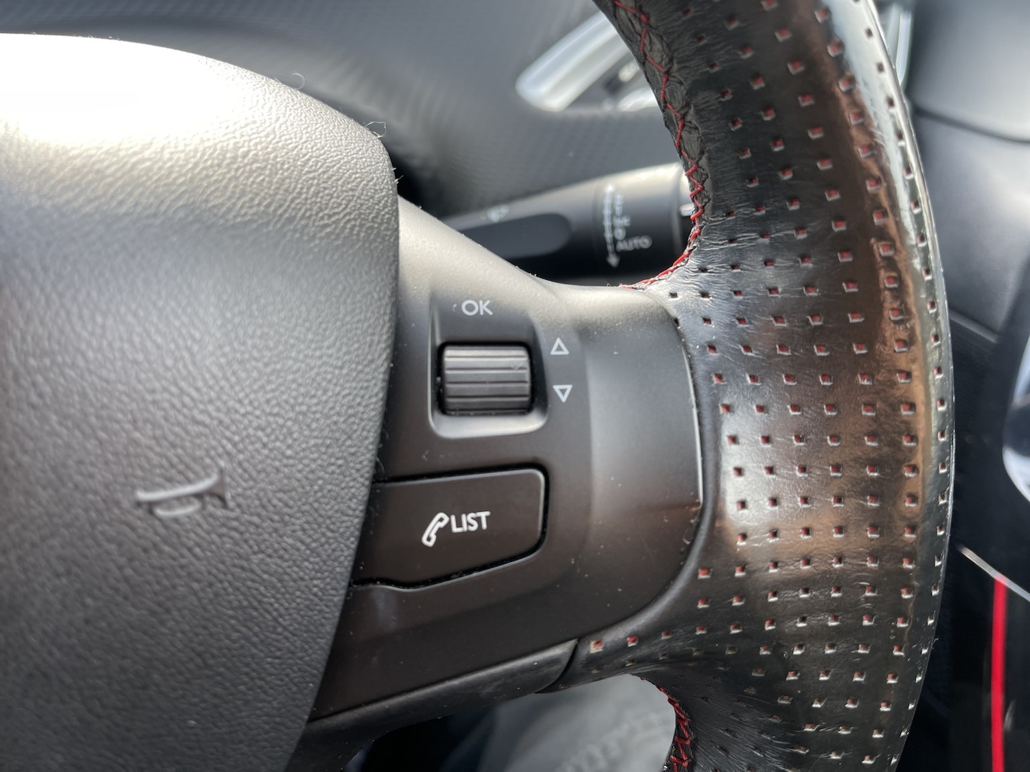 Used Peugeot 208 2016 for sale - 77981819: Photo 50