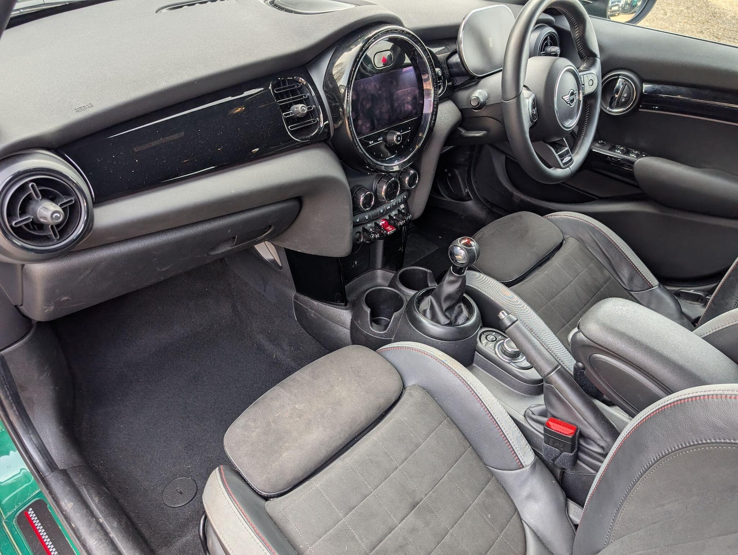 Used MINI Hatch 2021 for sale - 77970256: Photo 8