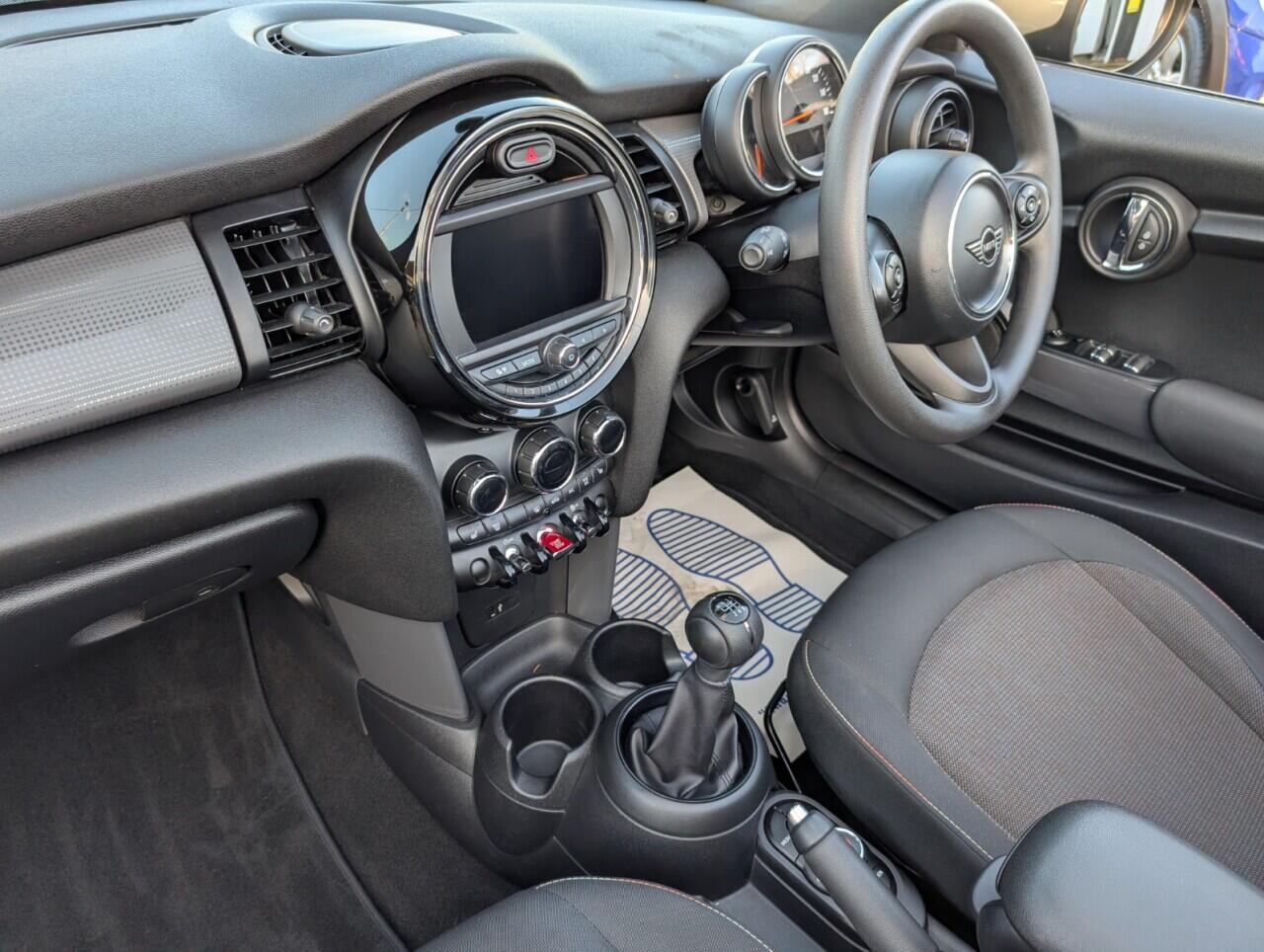 Used MINI Convertible 2019 for sale - 77892836: Photo 21