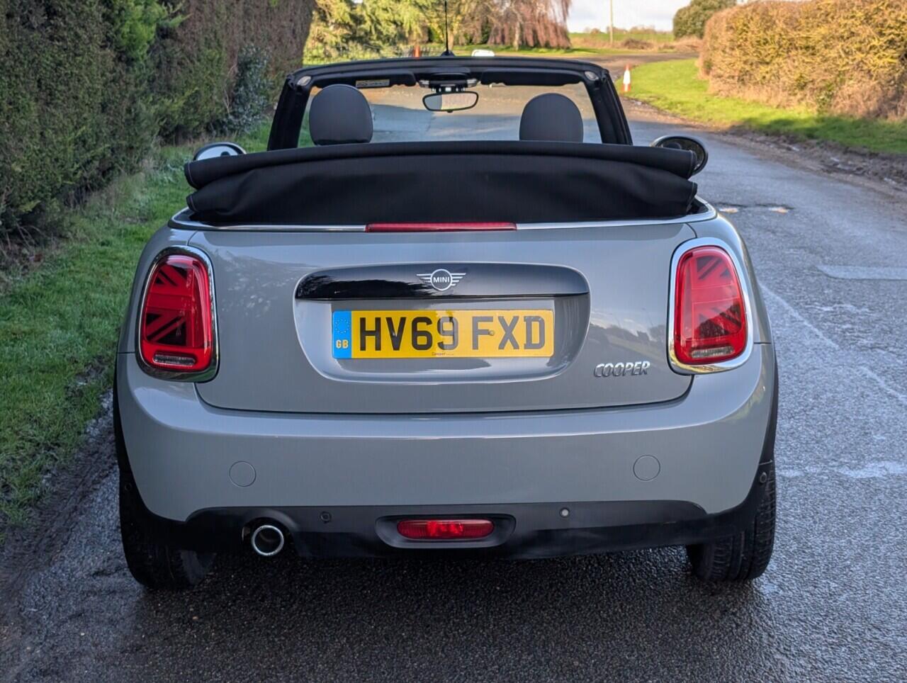Used MINI Convertible 2019 for sale - 77892836: Photo 32