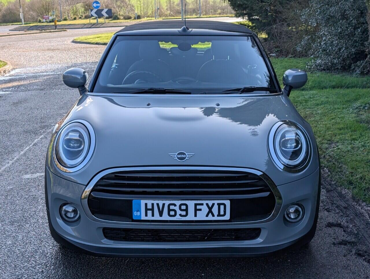 Used MINI Convertible 2019 for sale - 77892836: Photo 7
