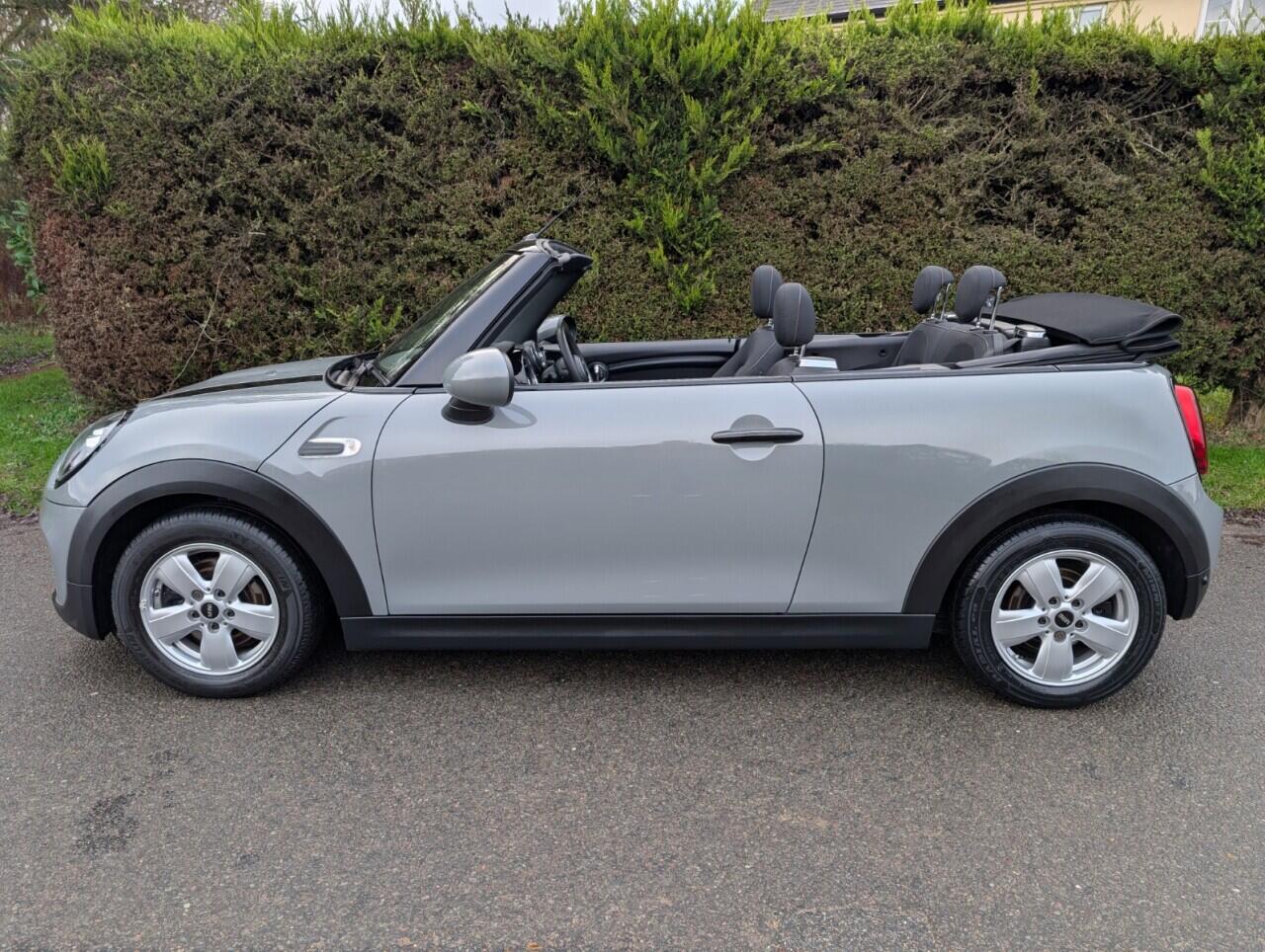 Used MINI Convertible 2019 for sale - 77892450: Photo 22