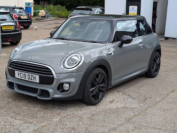 Used MINI Hatch 2019 for sale - 78613044: Photo