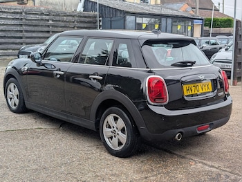 Used MINI Hatch 2020 for sale - 78260733: Photo