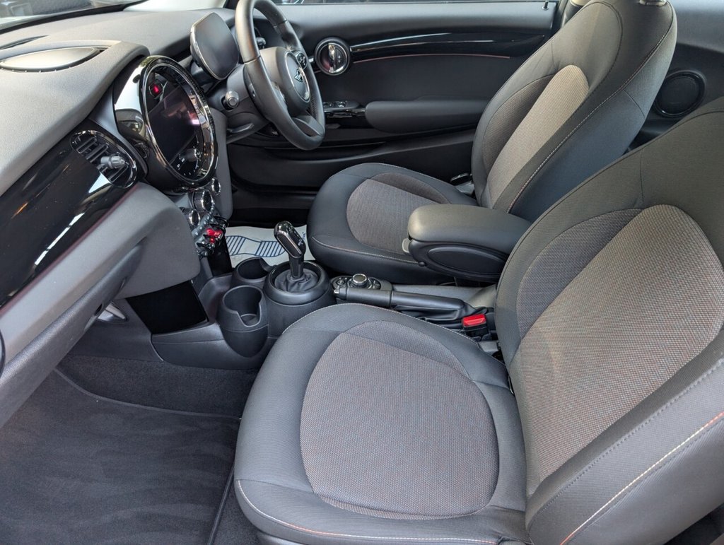 Used MINI Hatch 2022 for sale - 77512024: Photo 25