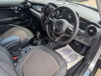 Used MINI Hatch 2023 for sale - 75122649: Photo
