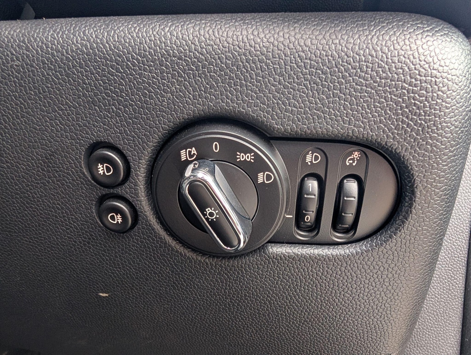 Used MINI Hatch 2019 for sale - 78099900: Photo 14