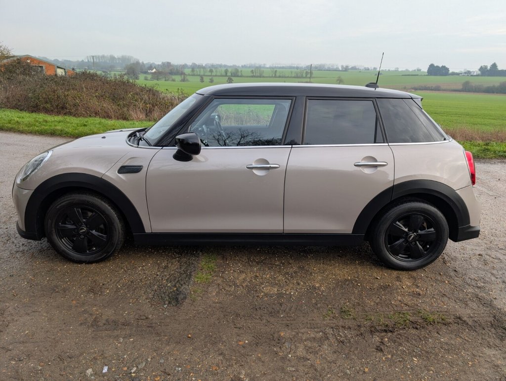 Used MINI Hatch 2023 for sale - 77512044: Photo 17