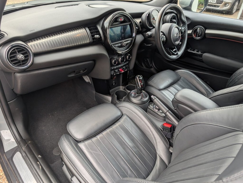 Used MINI Convertible 2020 for sale - 77512069: Photo 3