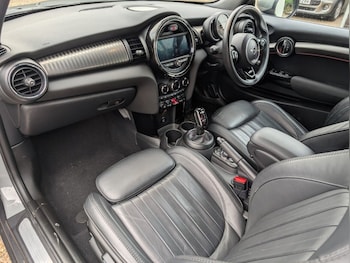 Used MINI Convertible 2020 for sale - 77512069: Photo