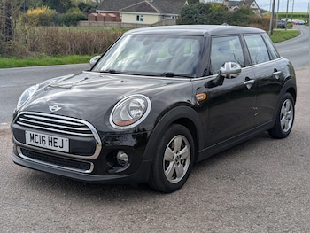 Used MINI Hatch 2016 for sale - 78100999: Photo