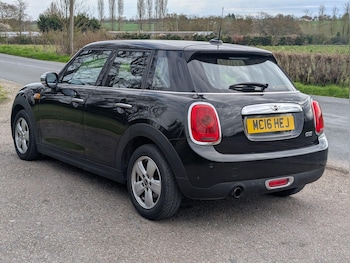 Used MINI Hatch 2016 for sale - 78100999: Photo