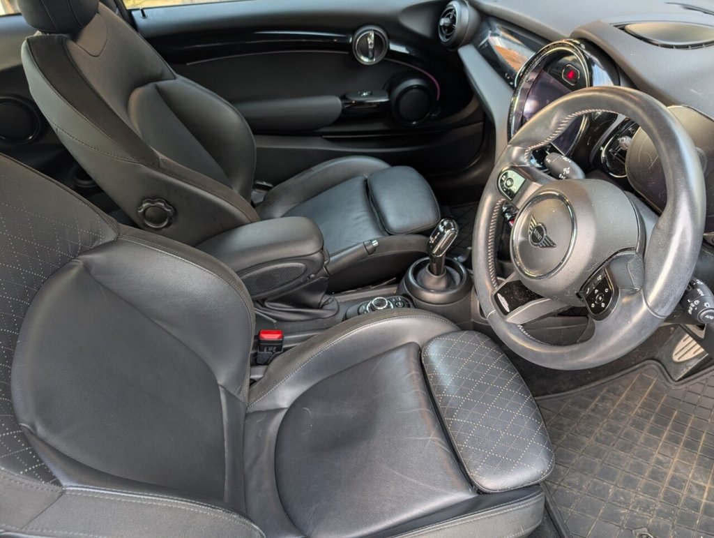 Used MINI Hatch 2021 for sale - 77667576: Photo 26