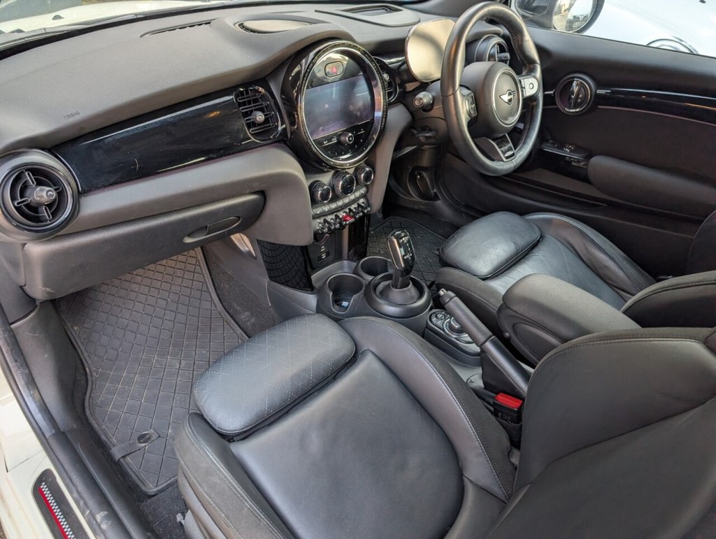 Used MINI Hatch 2021 for sale - 77667576: Photo 3