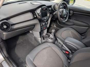 Used MINI Hatch 2019 for sale - 75171263: Photo