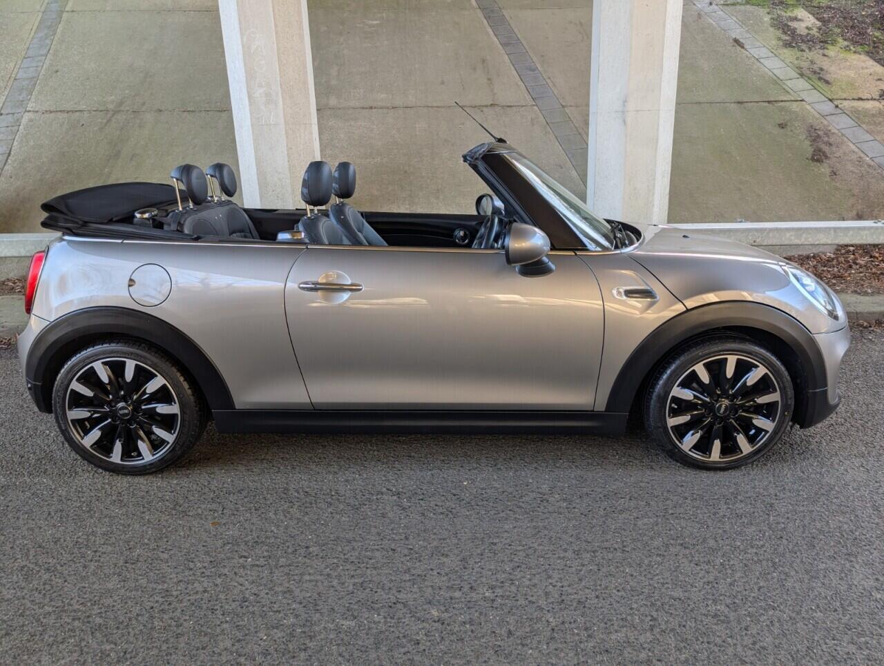 Used MINI Convertible 2019 for sale - 77892957: Photo 23