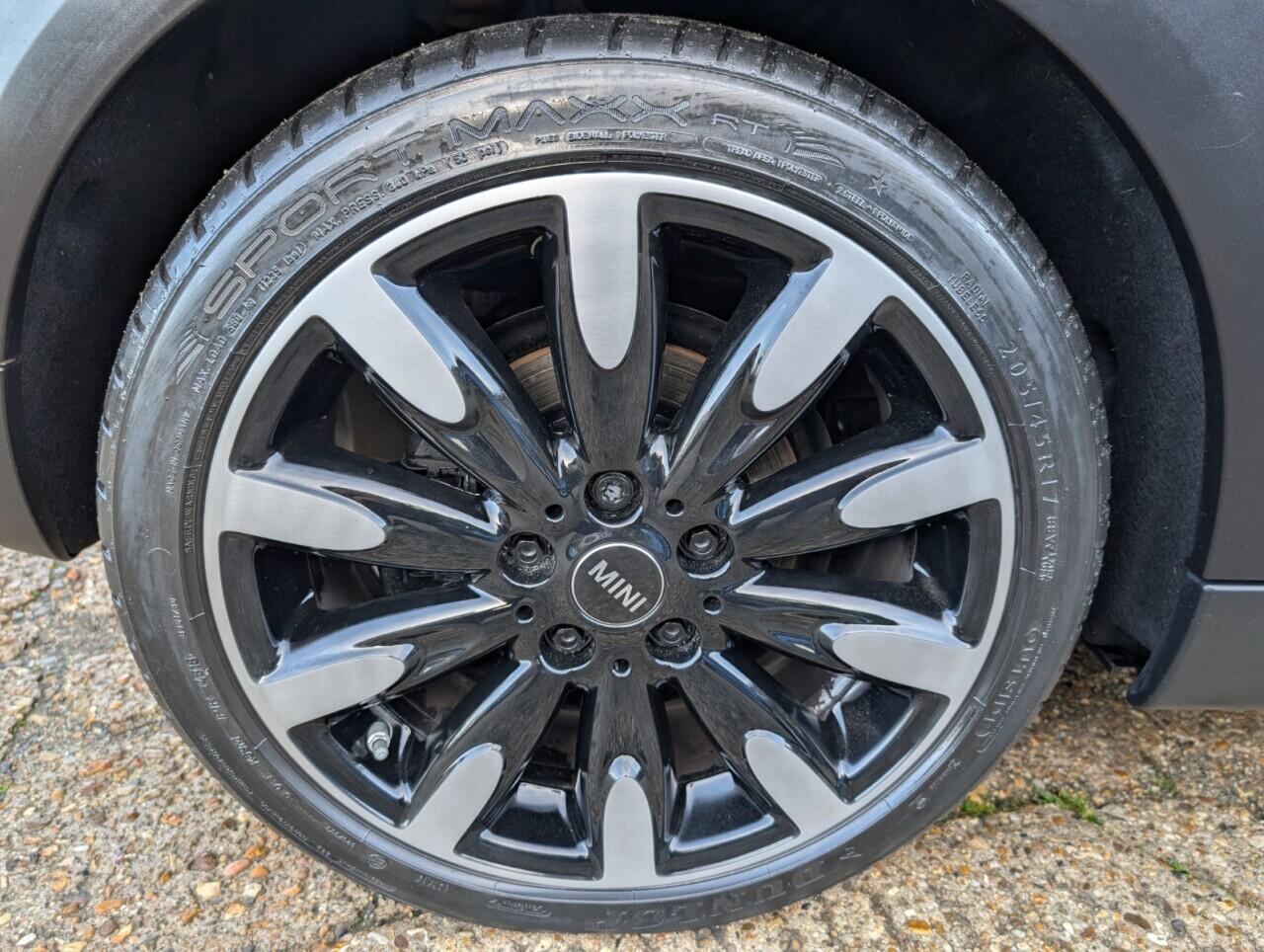 Used MINI Convertible 2019 for sale - 77892957: Photo 36