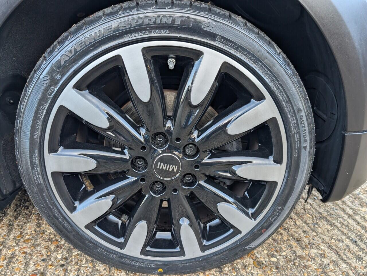 Used MINI Convertible 2019 for sale - 77892957: Photo 37