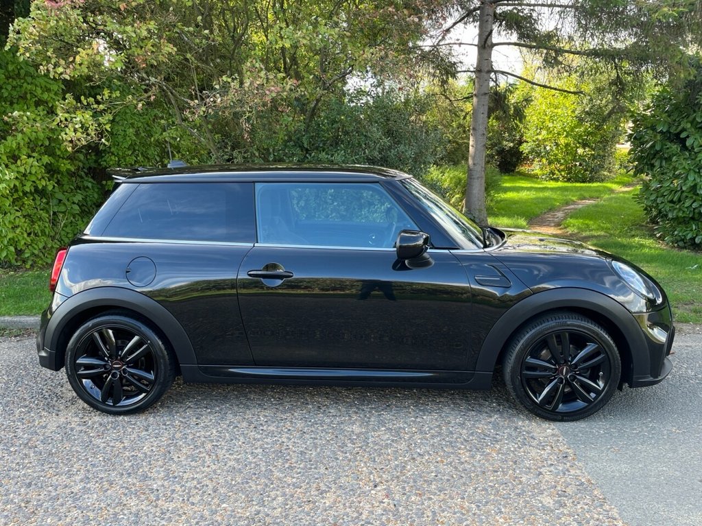 Used MINI Hatch 2023 for sale - 77512047: Photo 8