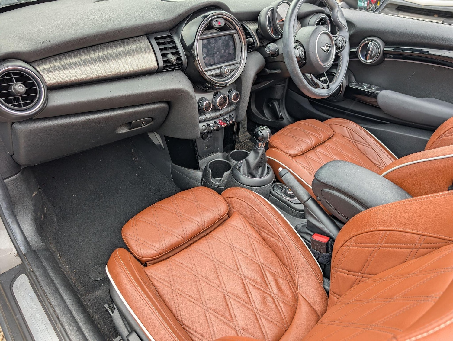 Used MINI Convertible 2019 for sale - 78062588: Photo 15