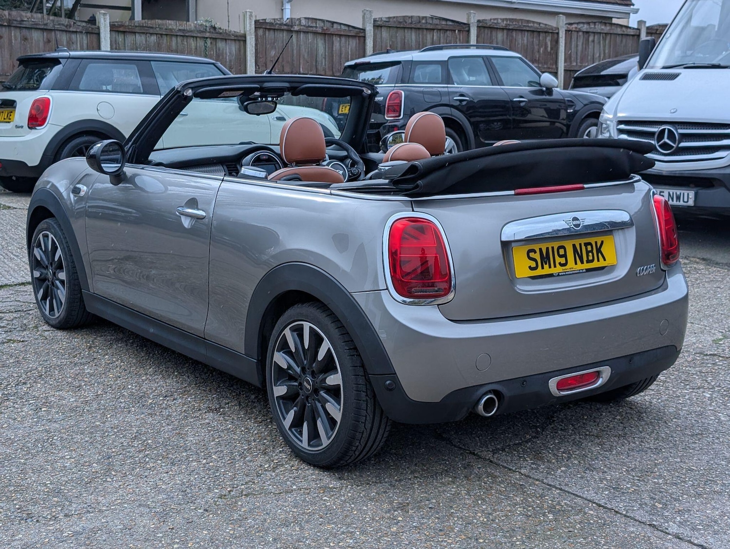 Used MINI Convertible 2019 for sale - 78062588: Photo 4