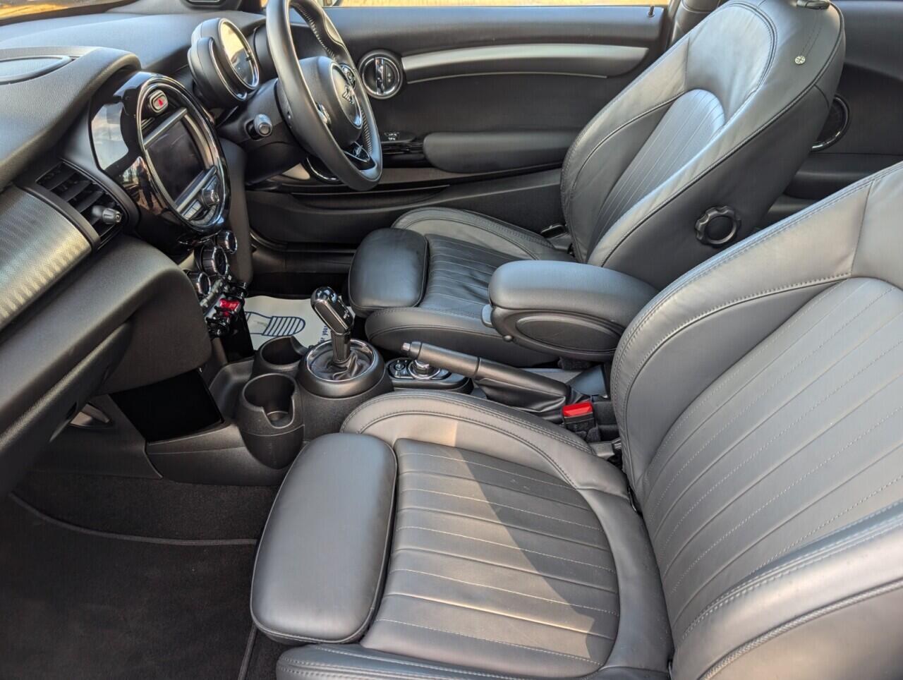 Used MINI Hatch 2020 for sale - 77892687: Photo 12