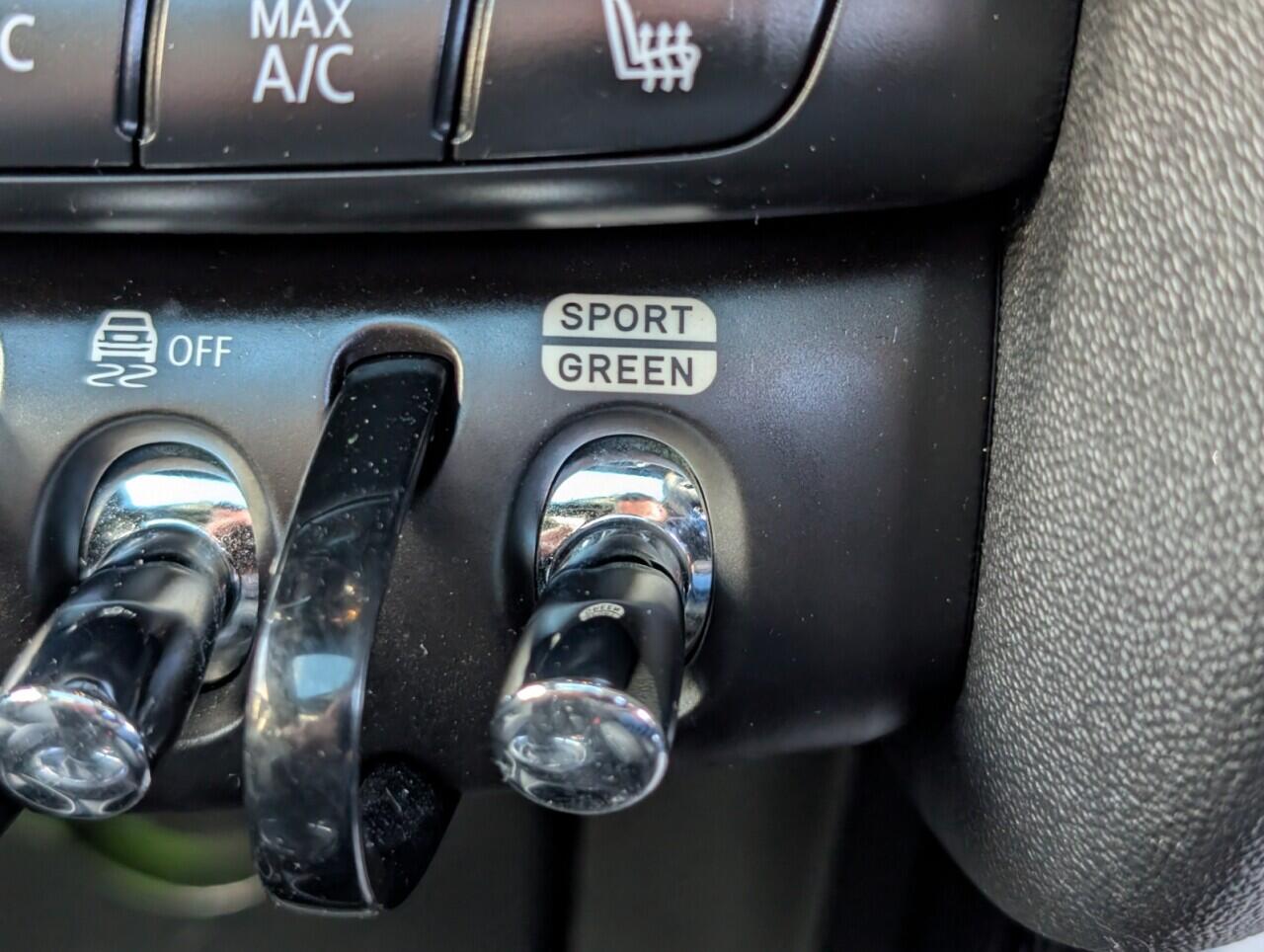 Used MINI Hatch 2020 for sale - 77892687: Photo 23