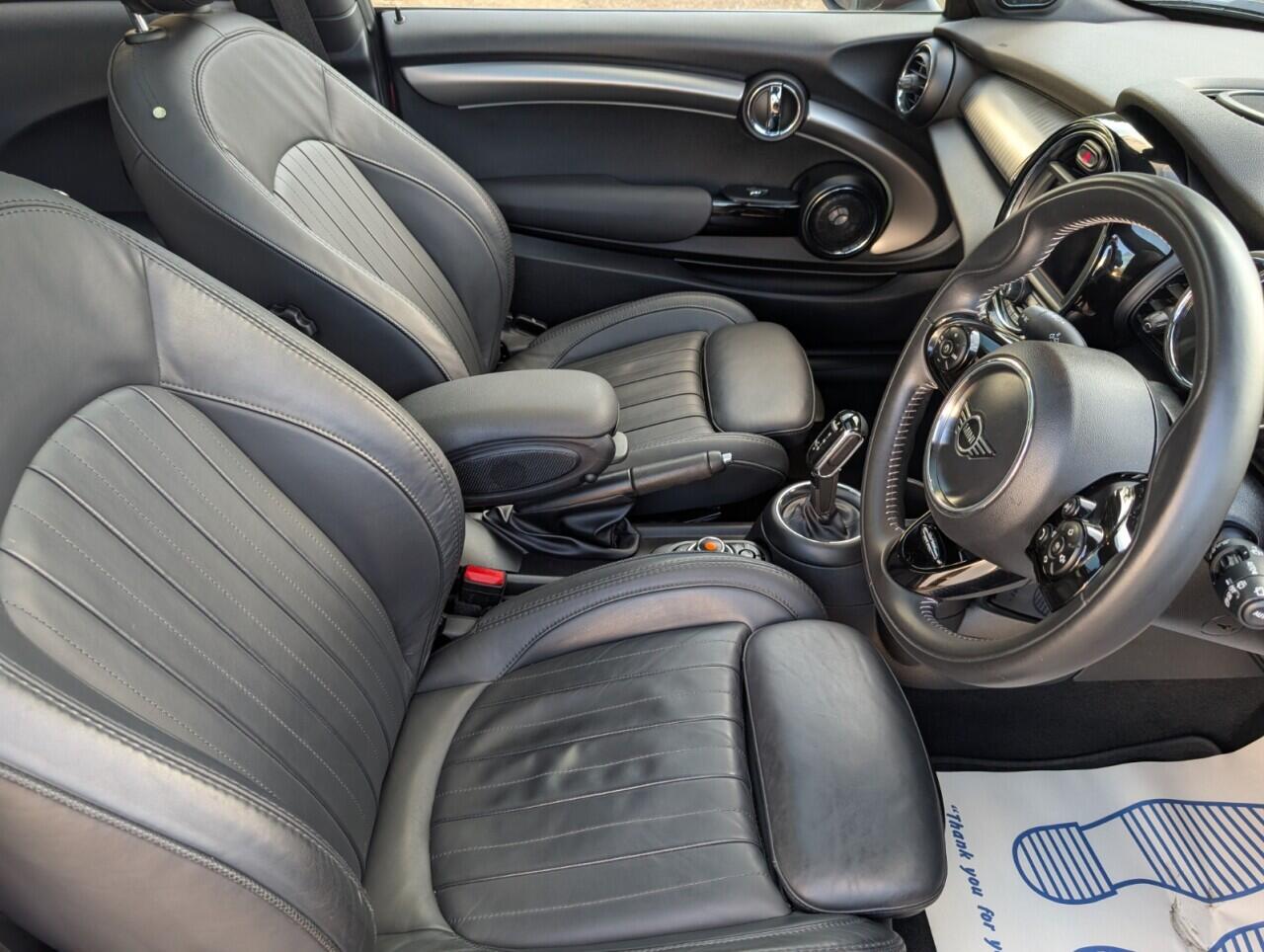 Used MINI Hatch 2020 for sale - 77892687: Photo 9