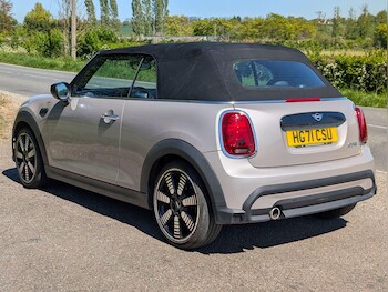 Used MINI Convertible 2021 for sale - 78428943: Photo