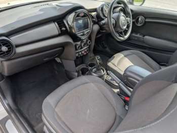 Used MINI Hatch 2018 for sale - 74930520: Photo