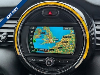 Used MINI Hatch 2019 for sale - 77512065: Photo