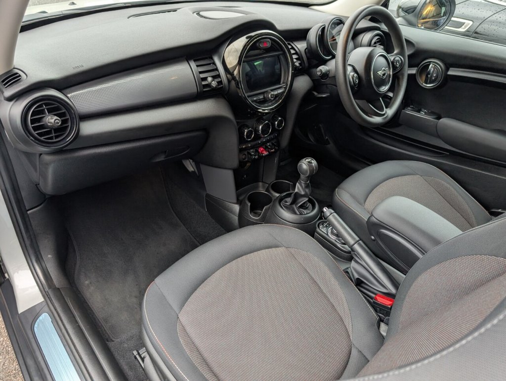 Used MINI Hatch 2019 for sale - 77512065: Photo 3