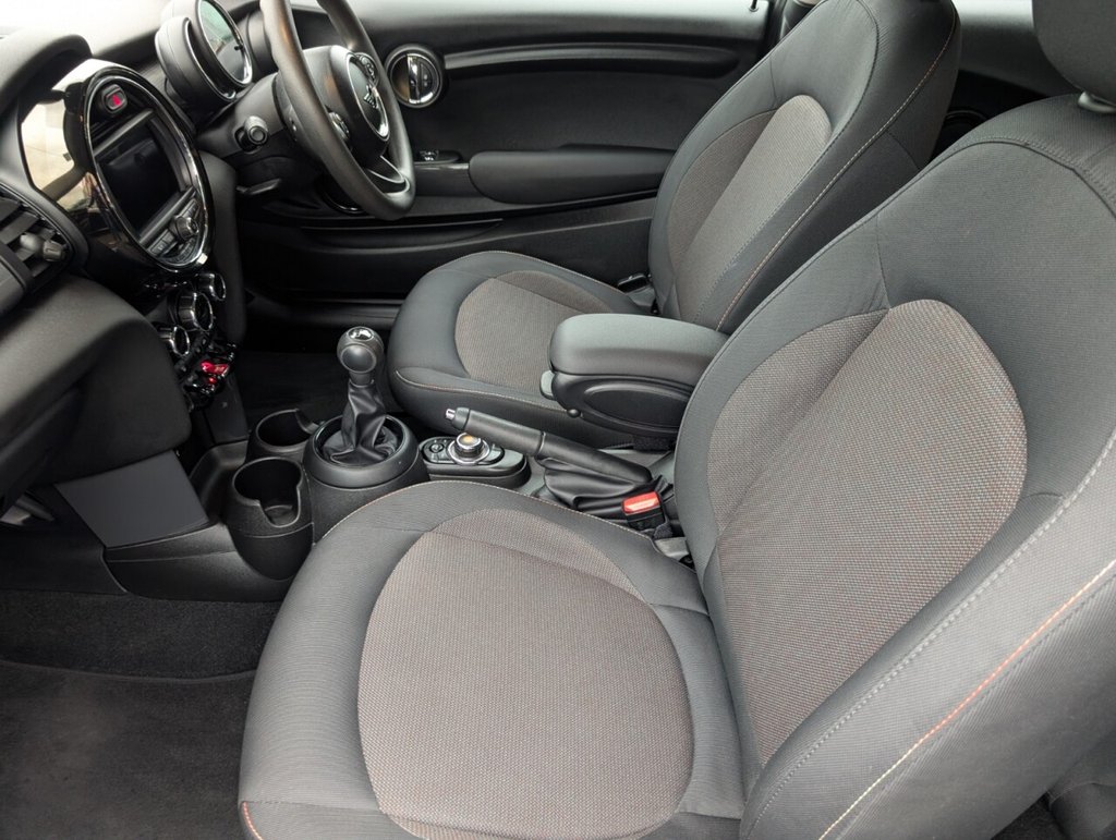 Used MINI Hatch 2019 for sale - 77512065: Photo 6