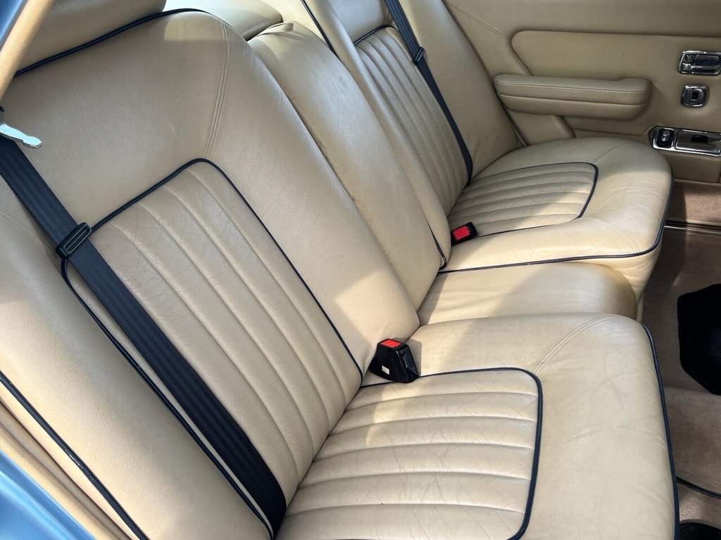 Used Rolls-Royce Silver Spirit 1982 for sale - 77512045: Photo 11