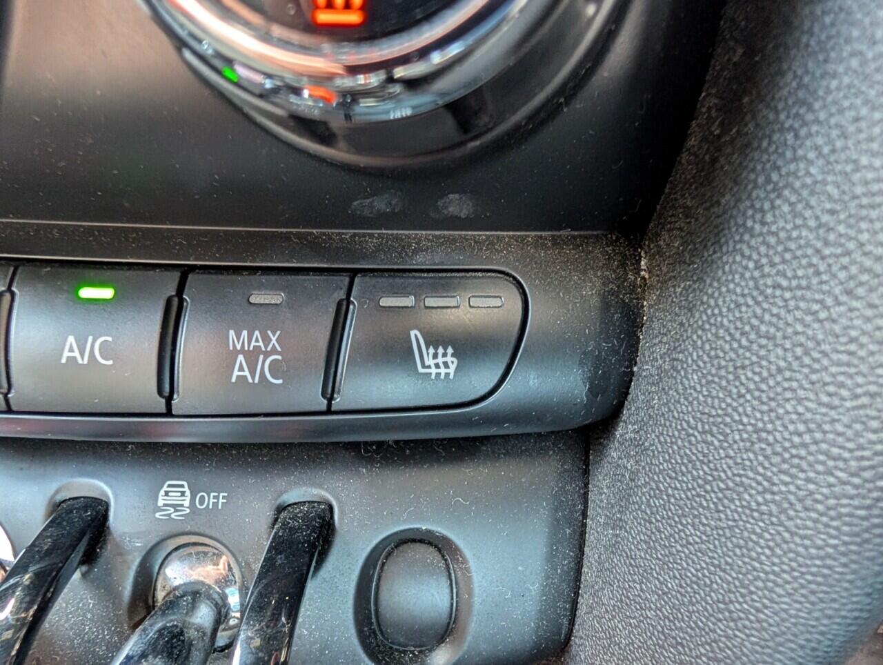 Used MINI Convertible 2019 for sale - 77892535: Photo 14