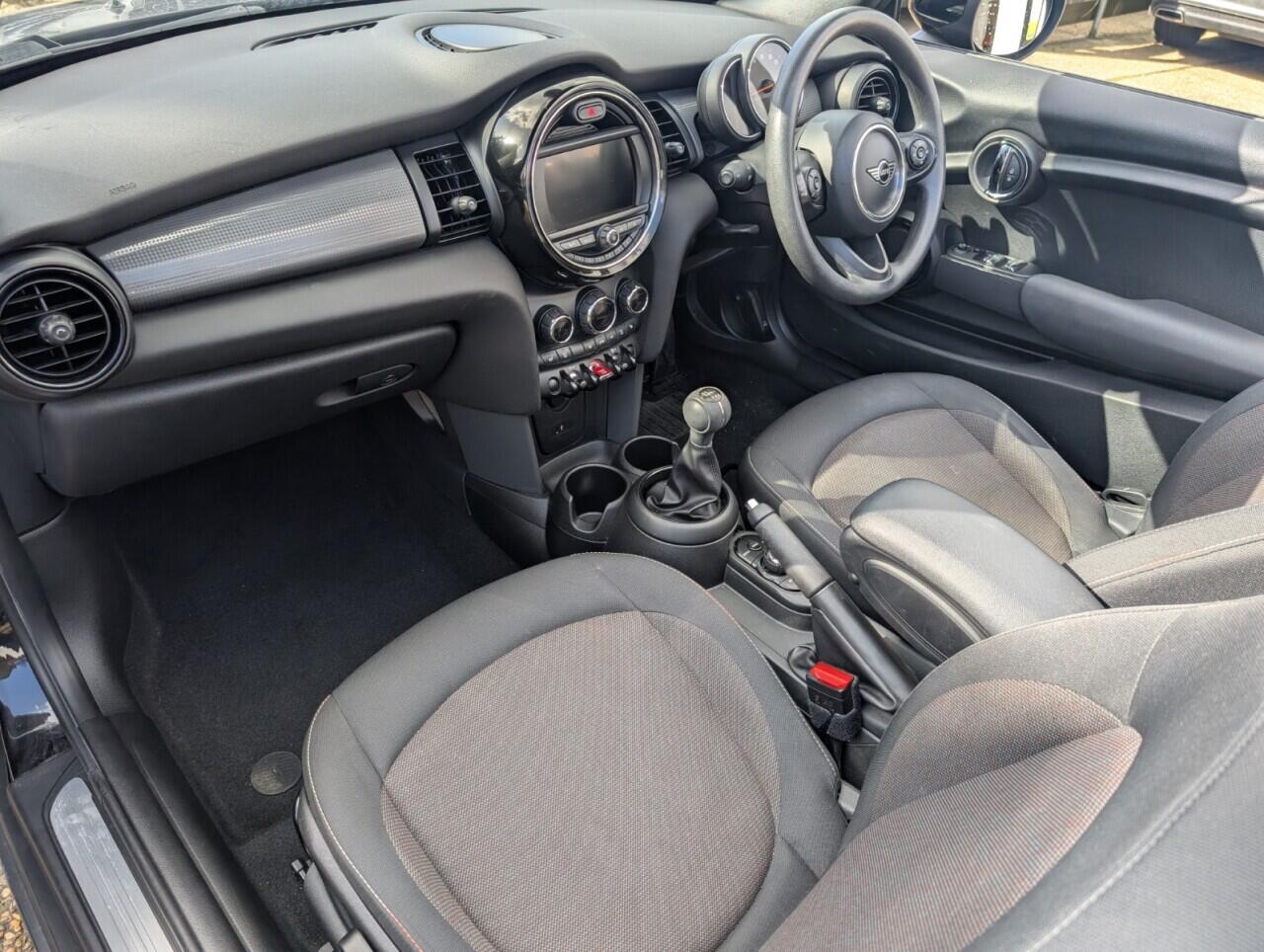 Used MINI Convertible 2019 for sale - 77892535: Photo 8