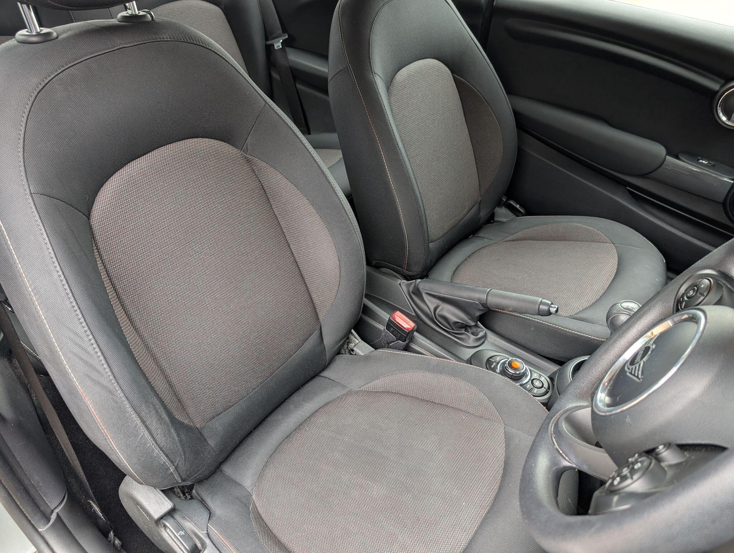 Used MINI Hatch 2019 for sale - 78101457: Photo 11