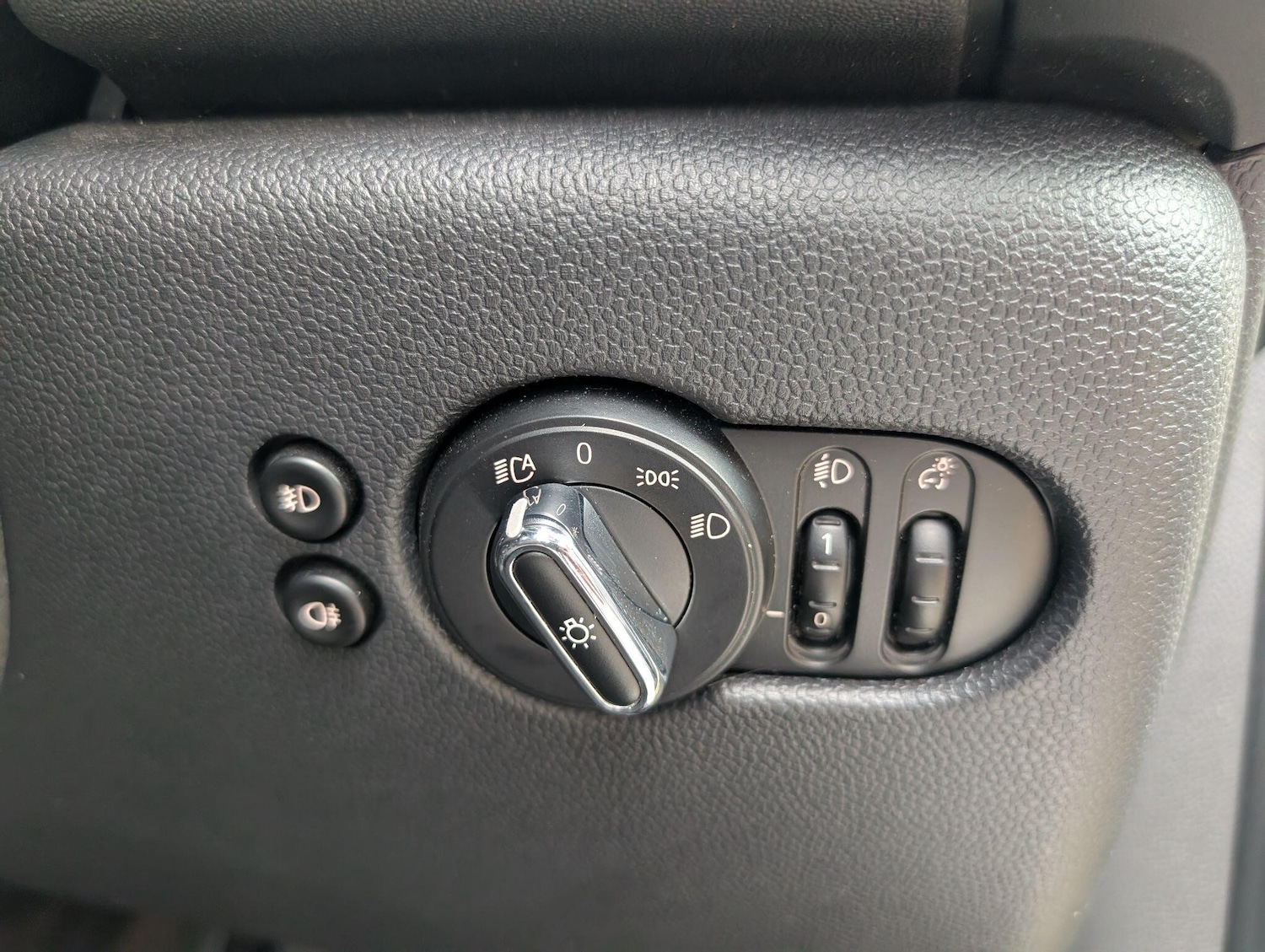 Used MINI Hatch 2020 for sale - 77892514: Photo 19