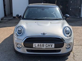 Used MINI Hatch 2018 for sale - 78704921: Photo