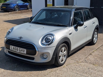 Used MINI Hatch 2018 for sale - 78704921: Photo