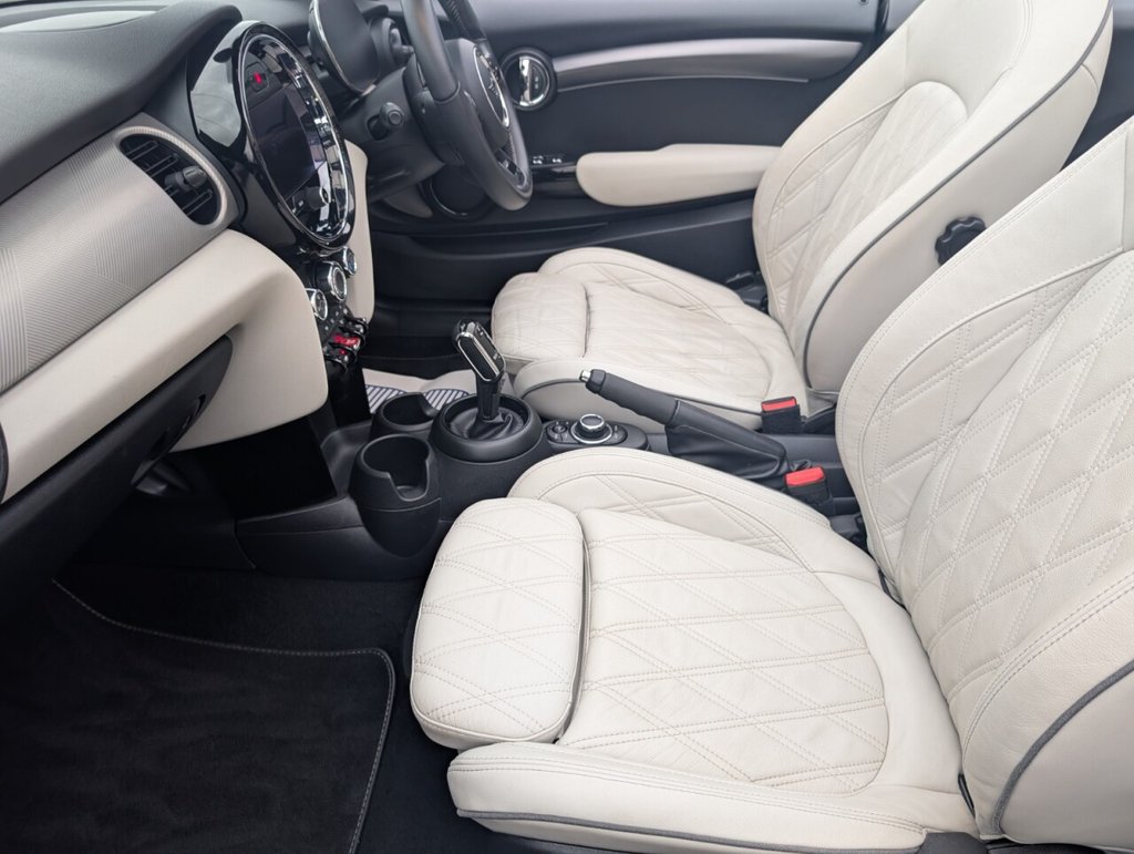 Used MINI Convertible 2021 for sale - 77512061: Photo 17