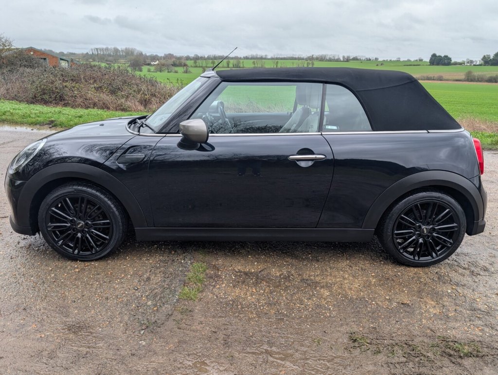 Used MINI Convertible 2021 for sale - 77512061: Photo 37