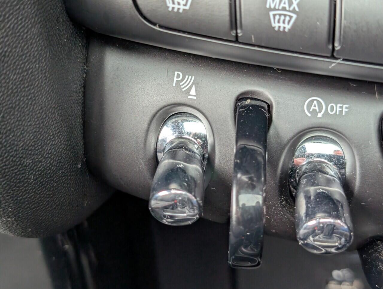 Used MINI Hatch 2022 for sale - 77892888: Photo 11