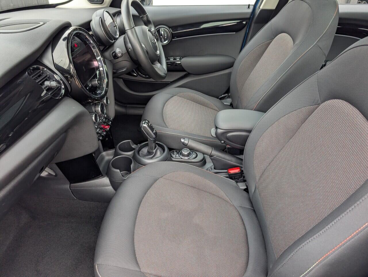 Used MINI Hatch 2022 for sale - 77892888: Photo 9