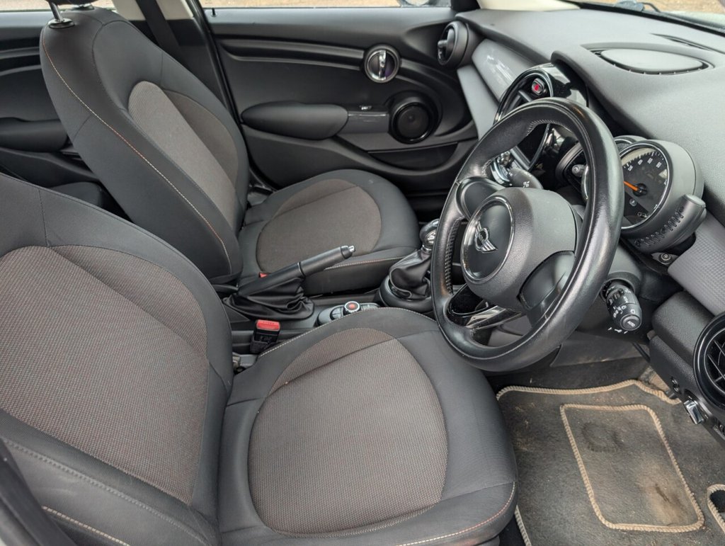 Used MINI Hatch 2017 for sale - 77703882: Photo 21